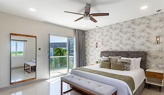 Mareazul Beach Condos Playa Del Carmen