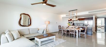 Mareazul Beach Condos Playa Del Carmen