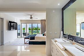 Mareazul Beach Condos Playa Del Carmen