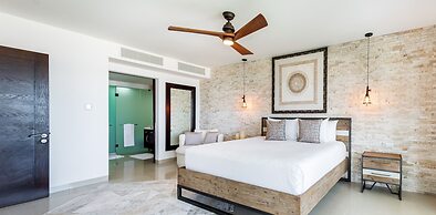 Mareazul Beach Condos Playa Del Carmen