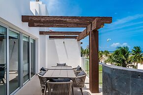 Mareazul Beach Condos Playa Del Carmen