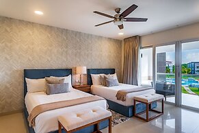 Mareazul Beach Condos Playa Del Carmen