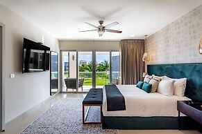 Mareazul Beach Condos Playa Del Carmen