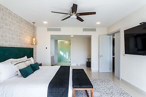 Mareazul Beach Condos Playa Del Carmen