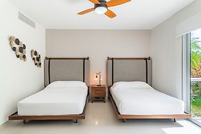 Mareazul Beach Condos Playa Del Carmen