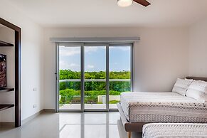 Mareazul Beach Condos Playa Del Carmen