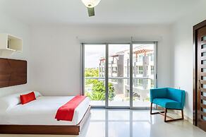 Mareazul Beach Condos Playa Del Carmen