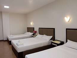 Meaco Royal Hotel- Lucena