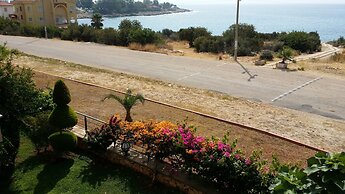 Holiday Villa in Kizkalesi Mersin, 100 m From sea