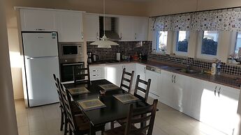 Holiday Villa in Kizkalesi Mersin, 100 m From sea