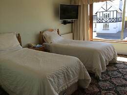 Room-orchard Manor, Fore Street Probus,