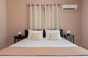 Nimar Luxury Villa - Private Swimming Pool