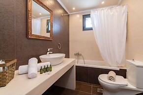 Nimar Luxury Villa - Private Swimming Pool