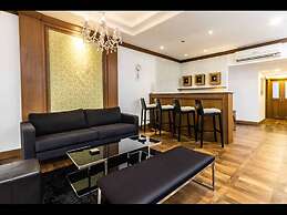 Fabulous Ground Floor Studio Dasiri Downtown Residence