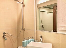 Fabulous Ground Floor Studio Dasiri Downtown Residence