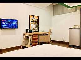 Fabulous Ground Floor Studio Dasiri Downtown Residence