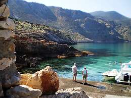 Small Village, 2 Houses Together for 2 Families