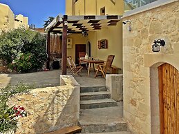 Small Village, 2 Houses Together for 2 Families