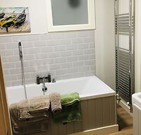 The Art Attic a Stylish Boutique Apartment