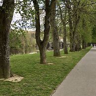 The Art Attic a Stylish Boutique Apartment