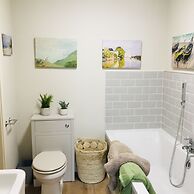 The Art Attic a Stylish Boutique Apartment