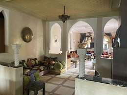 Palace With 2 Villas and 2 Swimming Pools in Sidi Abdellah Ghiat