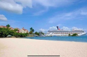 Lulu Bell Mystic Ridge, 73 Apartment