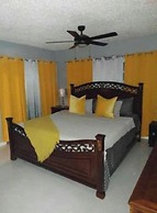 Lulu Bell Mystic Ridge, 73 Apartment