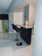 Lulu Bell Mystic Ridge, 73 Apartment