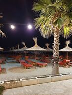 Big Apartment by the sea in Durres