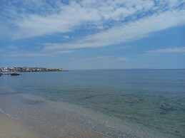 Nice Apartment With Swimming Pool