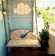 Near Lake, With View, Center