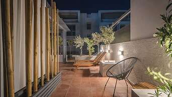 Adelos Villa With Sauna and Rooftop Garden In Elliniko