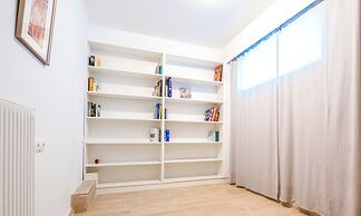 Adelos Villa With Sauna and Rooftop Garden In Elliniko