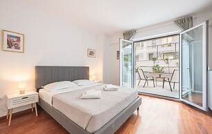 Adelos Villa With Sauna and Rooftop Garden In Elliniko