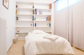 Adelos Villa With Sauna and Rooftop Garden In Elliniko