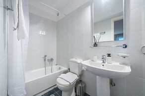 Adelos Villa With Sauna and Rooftop Garden In Elliniko