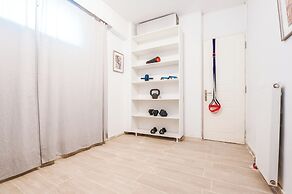 Adelos Villa With Sauna and Rooftop Garden In Elliniko