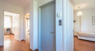 Adelos Villa With Sauna and Rooftop Garden In Elliniko