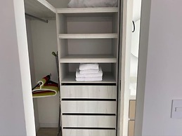Apto Ph Remodelado, Amoblado Sta Barbara 1 Alcoba