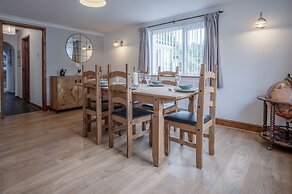 Tucking Mill - 3 Bedroom - Stepaside