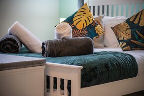 Tucking Mill - 3 Bedroom - Stepaside