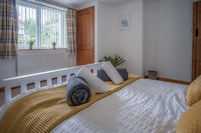 Tucking Mill - 3 Bedroom - Stepaside