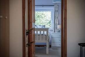 Tucking Mill - 3 Bedroom - Stepaside