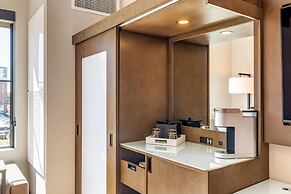 Cambria Hotel New Haven University Area