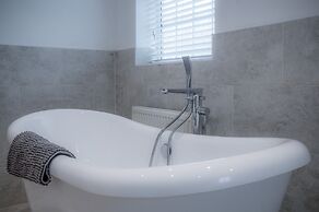 West Jordanston Cottage - St Florence