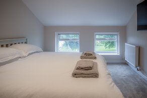 West Jordanston Cottage - St Florence