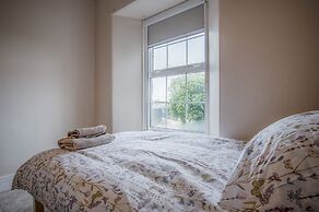 West Jordanston Cottage - St Florence