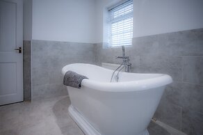 West Jordanston Cottage - St Florence