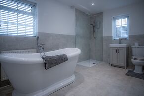 West Jordanston Cottage - St Florence